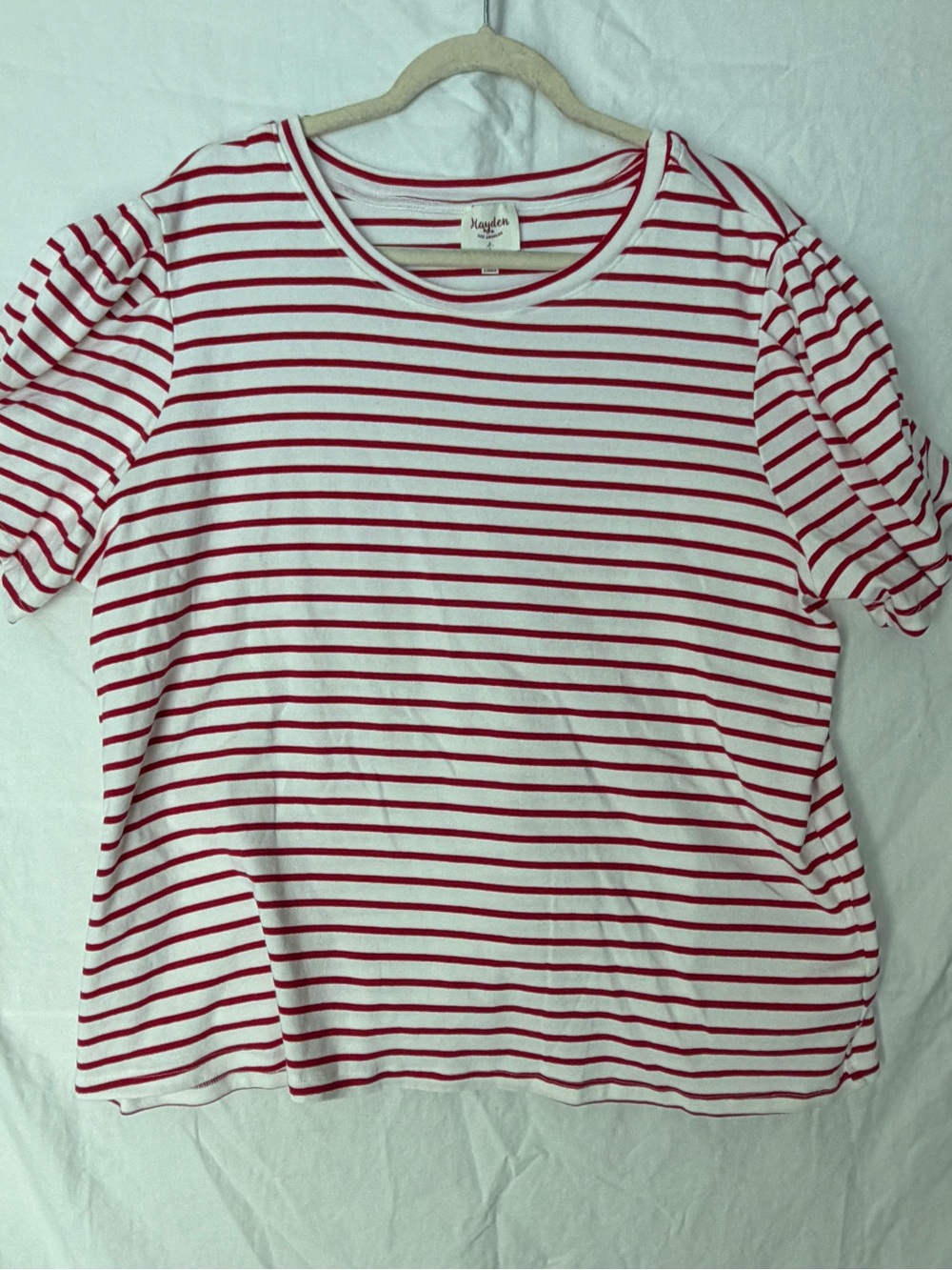 Hayden Red & White Striped Short Sleeve Tee 1XL like new